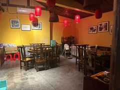 -富正毅三下锅·湘西韵味(天门山索道店)