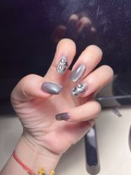 -尤米一站式美甲美睫