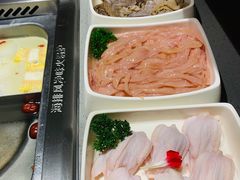 -海底捞火锅鲜切牛肉主题店(长寿路店)