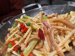 -梁家大院•农家菜(昆山会展中心店)