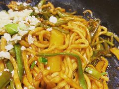 老北京扁豆焖面-金豆角砂锅焖面(安贞店)