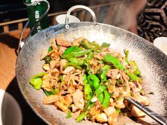 -费大厨辣椒炒肉(高铁吾悦广场店)