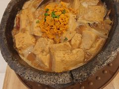 -品海楼·大连海胆锅贴馆(东港店)