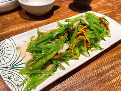 五彩花菇荷兰豆-云海肴·汽锅鸡·云南菜(美罗城店)