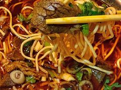 -薛记襄阳香辣牛肉面(平安路店)