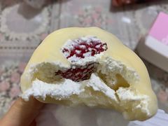 -幸运盒子网红蛋糕房(民族路店)
