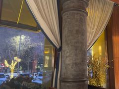 -八府香鸭·啫啫煲(华山路店)