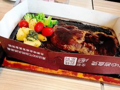 -必胜客(绿地新都会店)