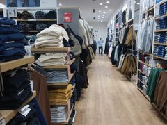 -优衣库(郑州丹尼斯大卫城店)