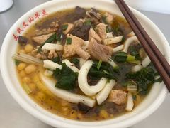 -文山荷鲜居(翠湖店)