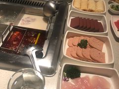 -海底捞火锅鲜切牛肉主题店(长寿路店)
