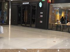 -星巴克(开封万达广场店)