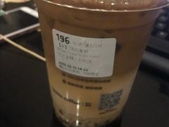陨石拿铁-瑞幸咖啡(德商国际店)