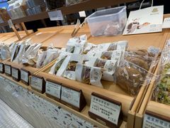 -檗谷·面包·咖啡·轻食(华贸天地店)