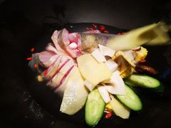 -鲜潭蒸汽石锅鱼(五道口购物中心店)