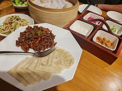 -乐忻皇朝(上海中心大厦店)