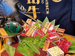 -铭牛烧肉·和牛海鲜自助(高新月牙湖店)