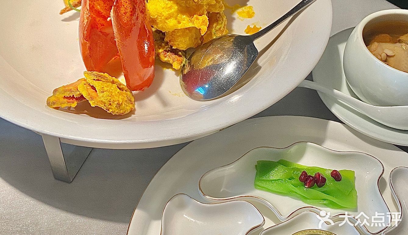 二百吃一顿波龙贵不贵✌🏻