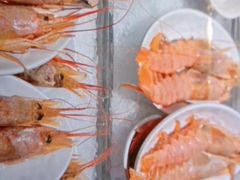 -雍容荟帝王蟹活龙虾展台自助(IFS黑金店)