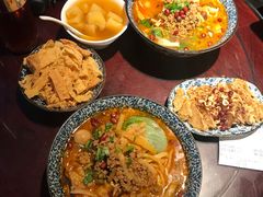 -粉家柳州螺蛳粉(杨宅路店)