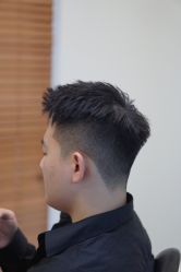 -理昂男士理发店 Barber shop