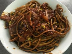 -珠宝街老左杂酱面馆