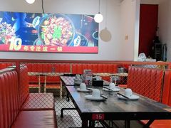 -鸡遇虾煲干锅火锅(小寨金莎店)