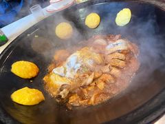 -王老六铁锅炖鱼(圣亚海洋店)