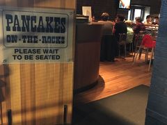 -Pancakes on the rocks(Darling Harbour)
