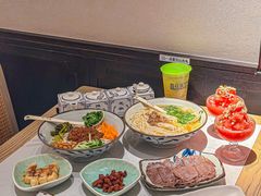 -鑫花溪牛肉米粉(凤凰街创始总店)