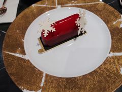 巧克力樱桃酒莓果蛋糕-Chikalicious(新天地店)