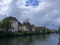 -ResTaurAnt S'ZWILLING Stuebel