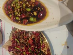 -肥肥虾庄·金牌油焖大虾(汉口城市广场店)