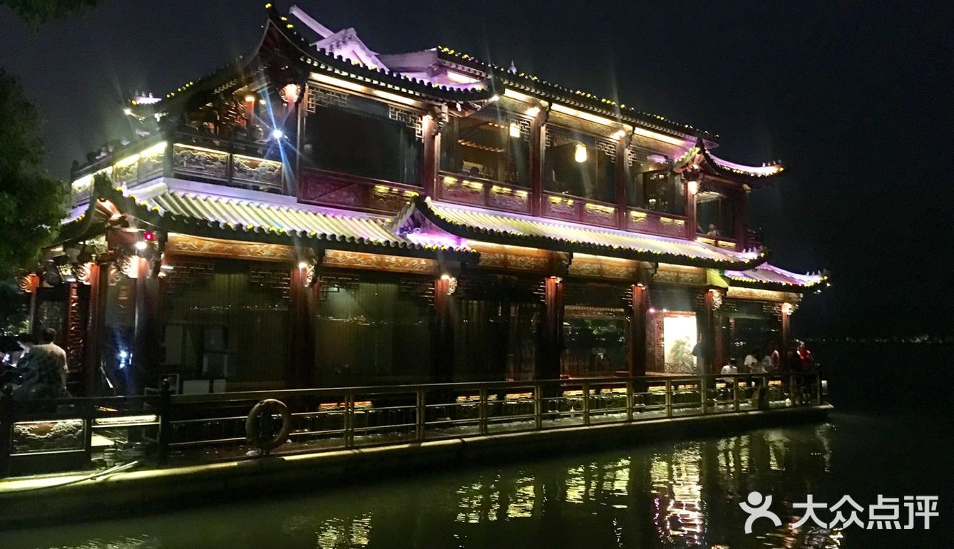 友情才是我真正在意的，一个人