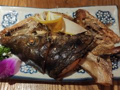 黑椒盐烤法罗三文鱼头-渔井食堂(新洲店)