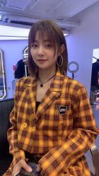 -鏡沙龙发型设计