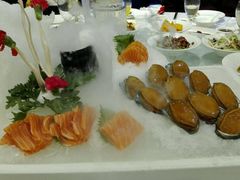 -泓历皇朝酒店(东亭店)