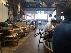大堂-吉祥馄饨(宁波高铁店)