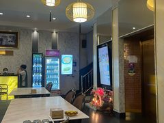 -光海鲜鱼翅餐厅(叻差拉披色路店)