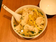 虾仁馄饨面-鼎泰丰(德基广场店)