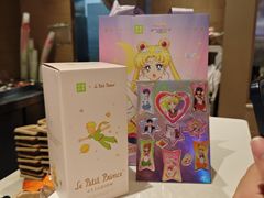 -奈雪的茶(湖滨银泰in77C区PRO店)