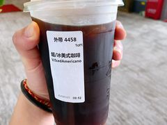 -星巴克(上海虹桥站2A检票口)