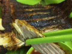 -明记烧鱼美味店