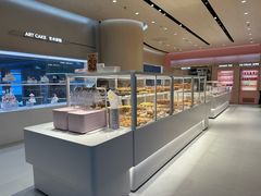 -好利来(上海长宁龙之梦店)