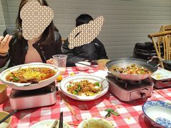-罗霸蛮老岳阳大排档·鲜货烧烤·土吊子煨砂锅烧菜