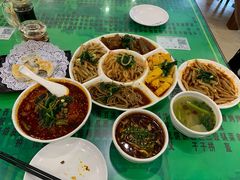-令氏家外家周秦食府(高新店)