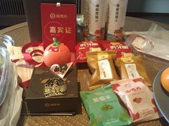 -海底捞火锅(长宁路龙之梦店)