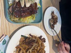 -滋味满屋美食坊(上海街店)