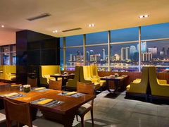 -青岛海尔洲际酒店