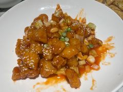 宫保鳕鱼丁-悦海·家宴·冰花皮皮虾大锅贴(宝龙店)